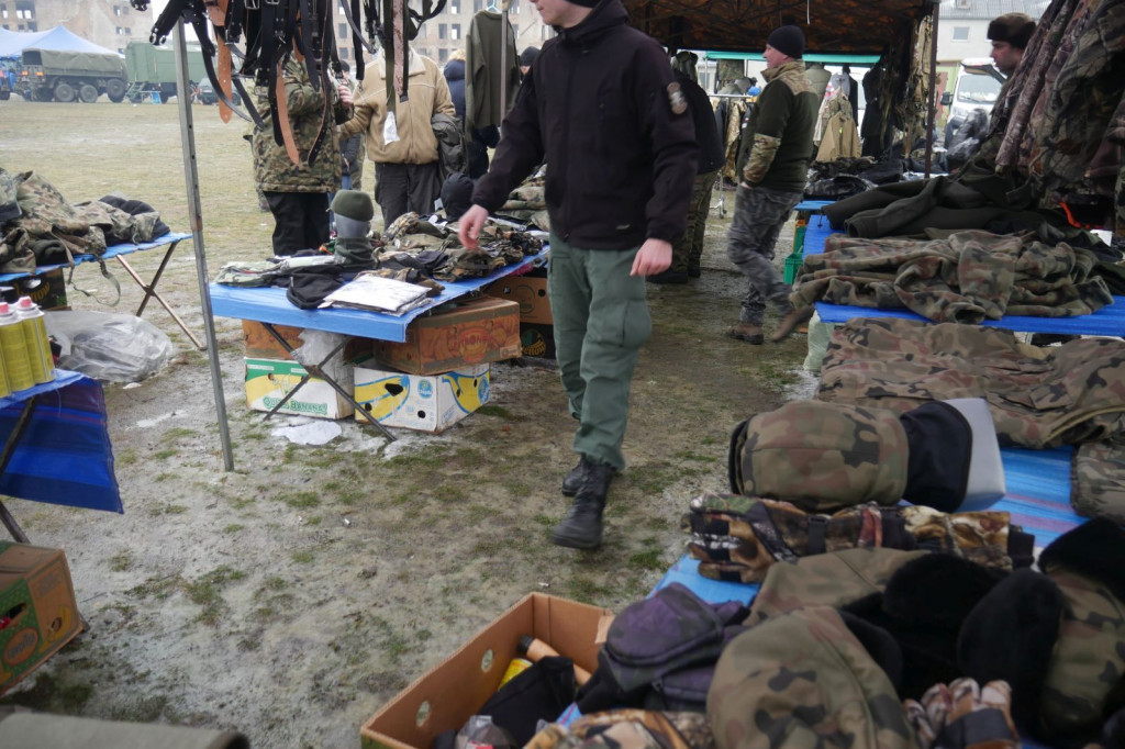 Zimowy zlot militarny w Bornem Sulinowie
