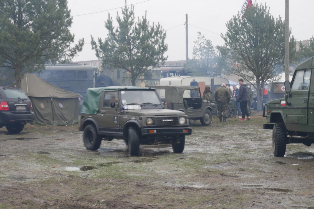 Zimowy zlot militarny w Bornem Sulinowie