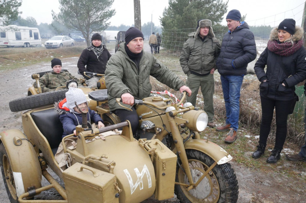 Zimowy zlot militarny w Bornem Sulinowie