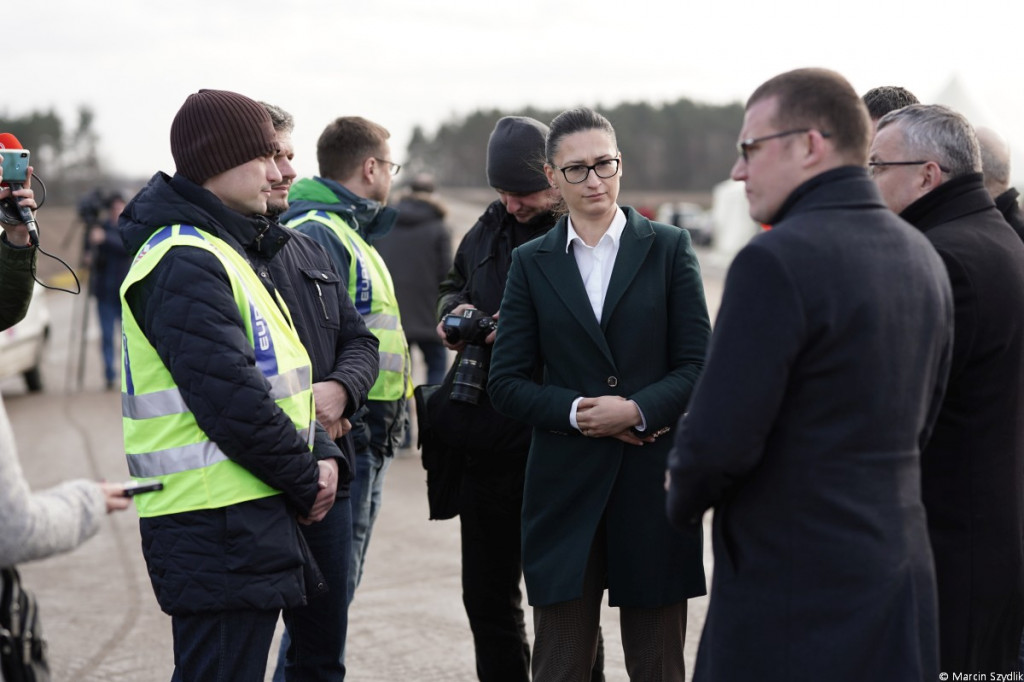 Minister infrastruktury odwiedził plac budowy obwodnicy Szczecinka i dworzec PKP