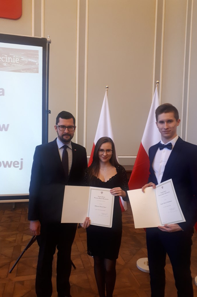 Stypendyści Prezesa Rady Ministrów z ZS nr 6 im. St. Staszica w Szczecinku
