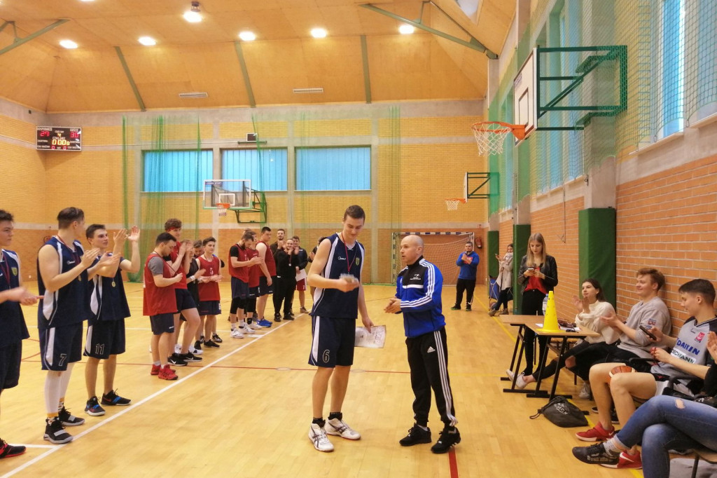 Mistrzostwa  Powiatu  Szczecineckiego w piłce koszykowej chłopców  w ramach Zachodniopomorskiej Licealiady