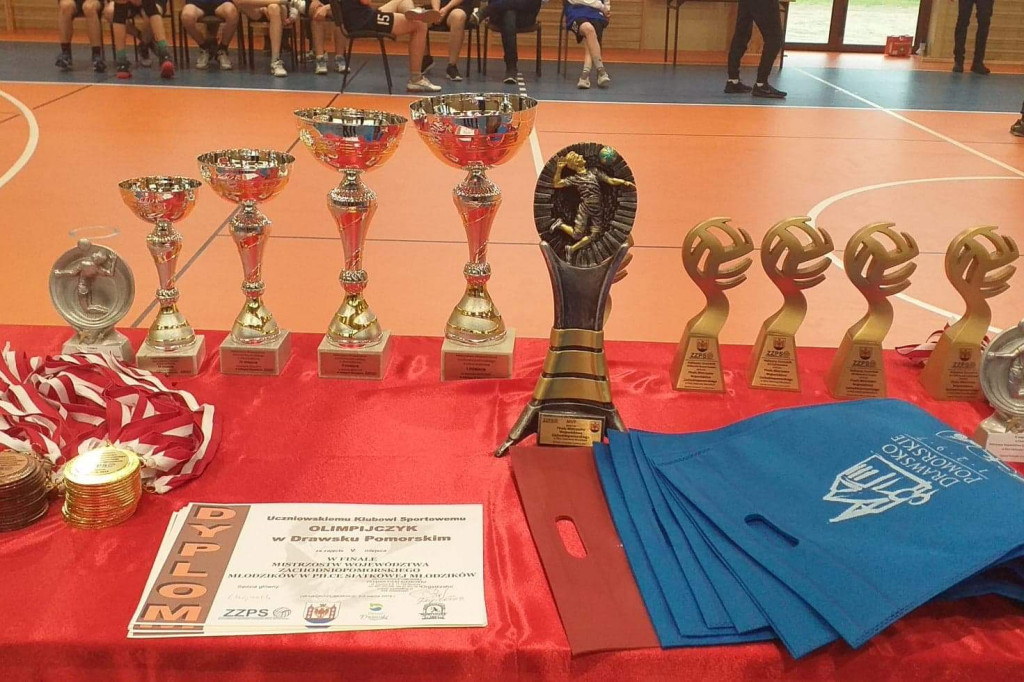 MKS Gryf Szczecinek, 3-cie miejsce w finałach wojewódtzwa