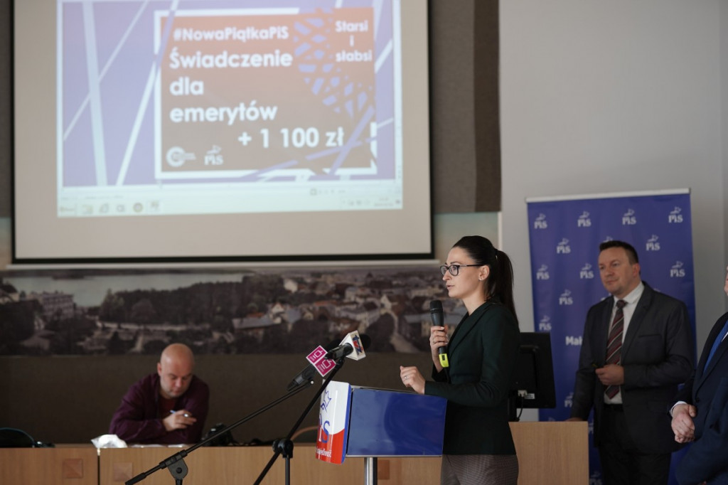 Małgorzata Golińska o wizycie ministra i piątce Morawieckiego [WIDEO]