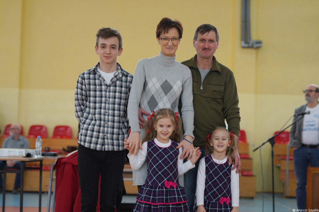 Turniej charytatywny w piłce siatkowej zorganizowany przez Porozumienie Samorządowe Powiatu Szczecineckiego