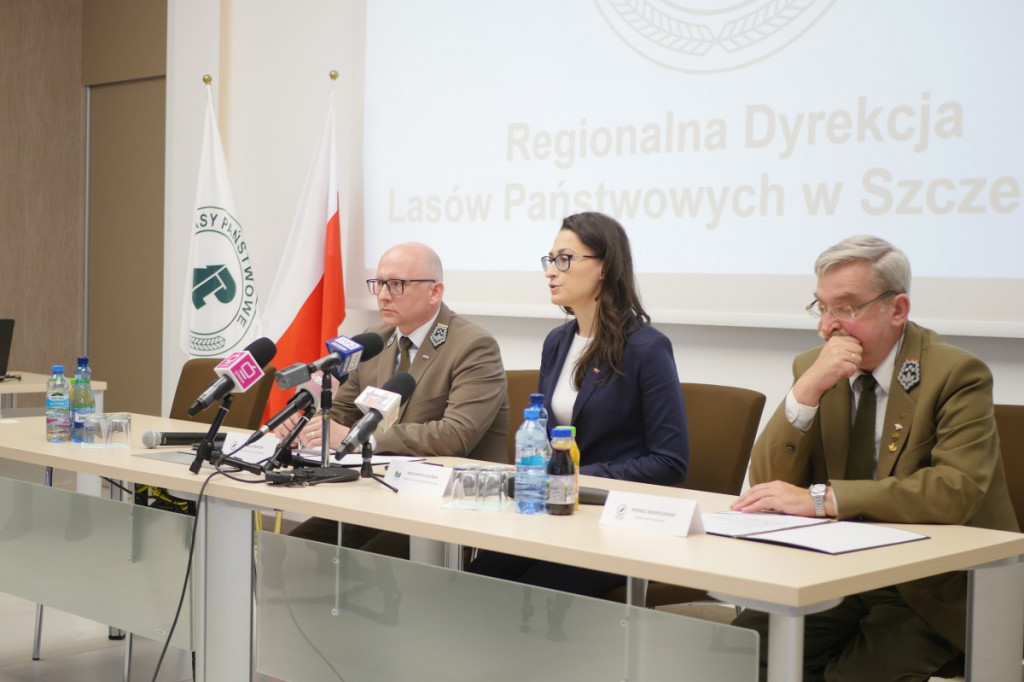 Jedno dziecko, jedno drzewo
