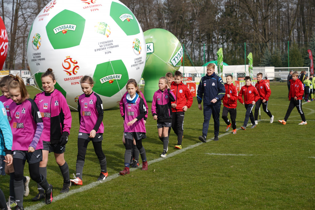 Z podwórka na stadion o puchar Tymbarku
