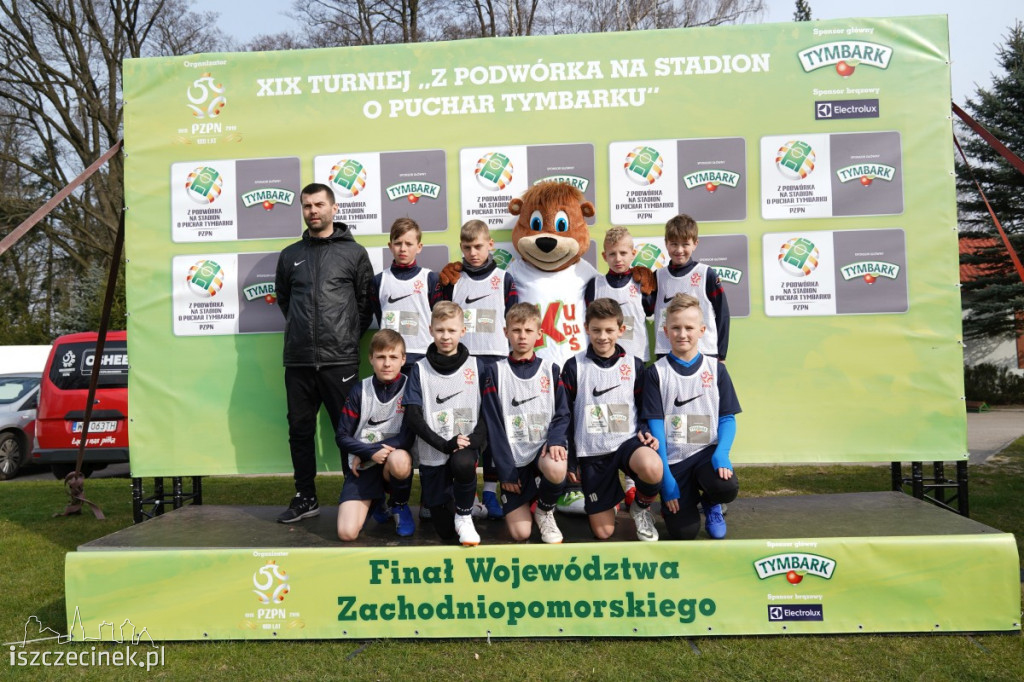 Z podwórka na stadion o puchar Tymbarku