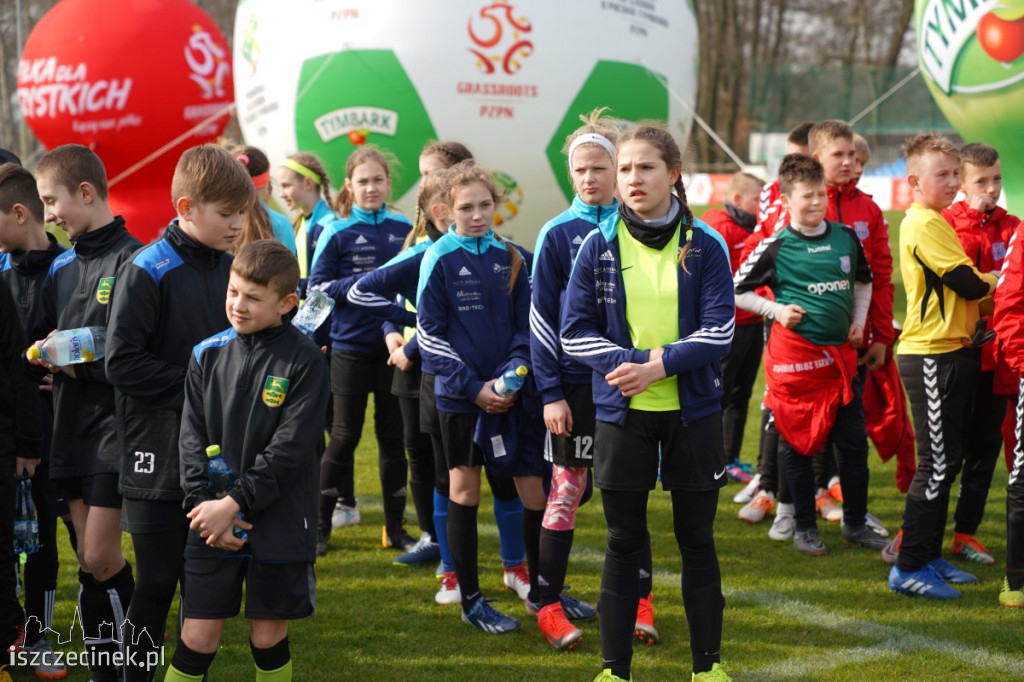 Z podwórka na stadion o puchar Tymbarku
