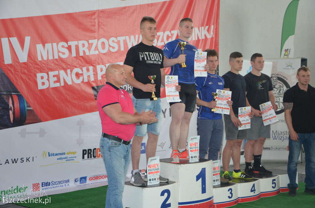 IV Mistrzostwa Szczecinka w wyciskaniu sztangi leżąc