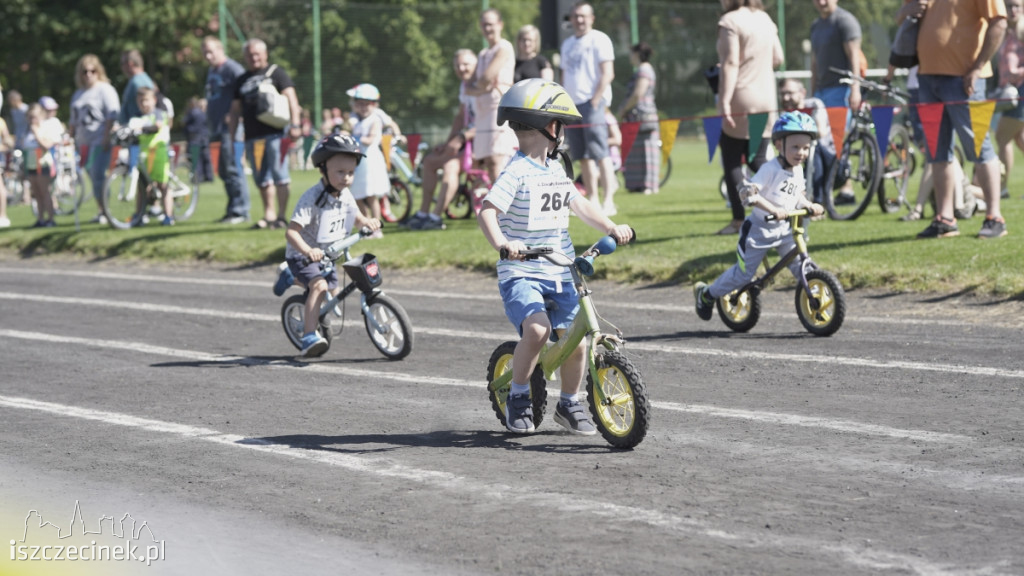 Ponad 300 małych kolarzy wzięło udział w zawodach rowerkowych [FOTORELACJA]