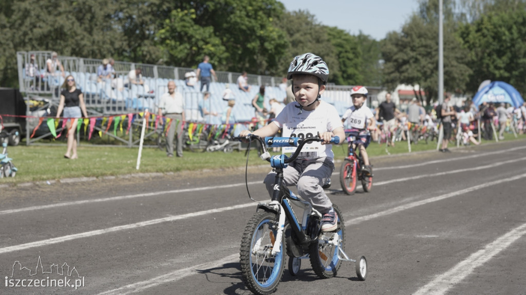 Ponad 300 małych kolarzy wzięło udział w zawodach rowerkowych [FOTORELACJA]