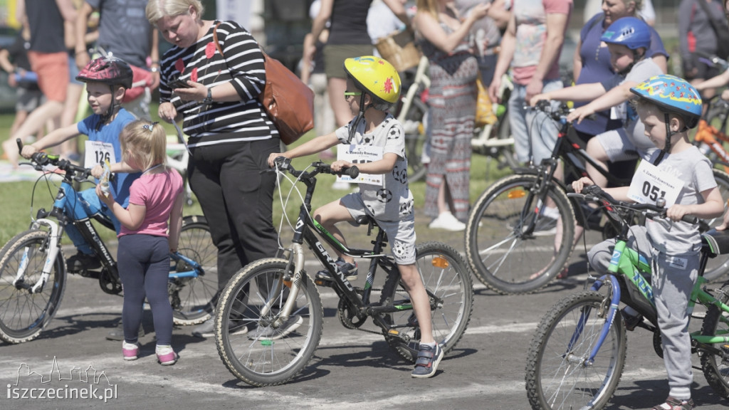 Ponad 300 małych kolarzy wzięło udział w zawodach rowerkowych [FOTORELACJA]