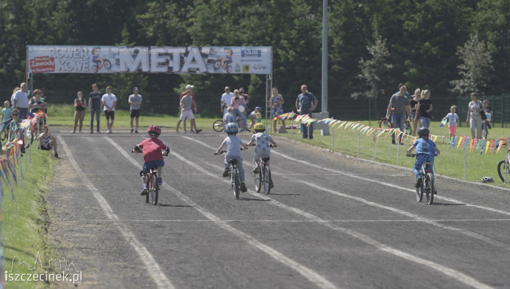 Ponad 300 małych kolarzy wzięło udział w zawodach rowerkowych [FOTORELACJA]