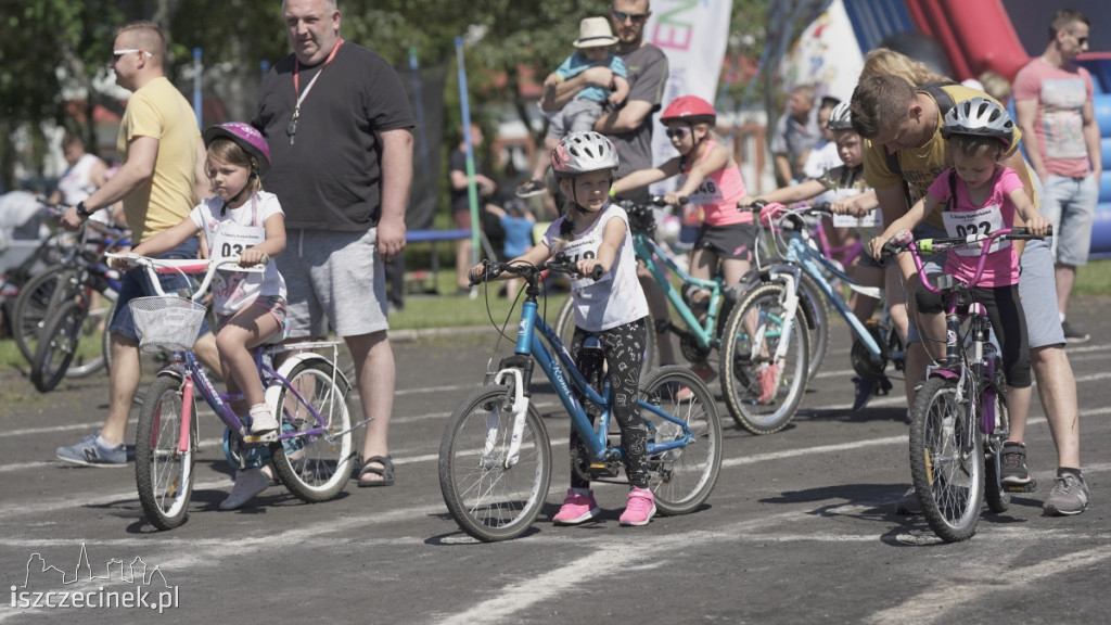 Ponad 300 małych kolarzy wzięło udział w zawodach rowerkowych [FOTORELACJA]