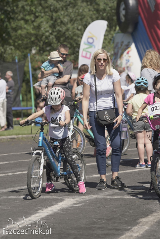 Ponad 300 małych kolarzy wzięło udział w zawodach rowerkowych [FOTORELACJA]