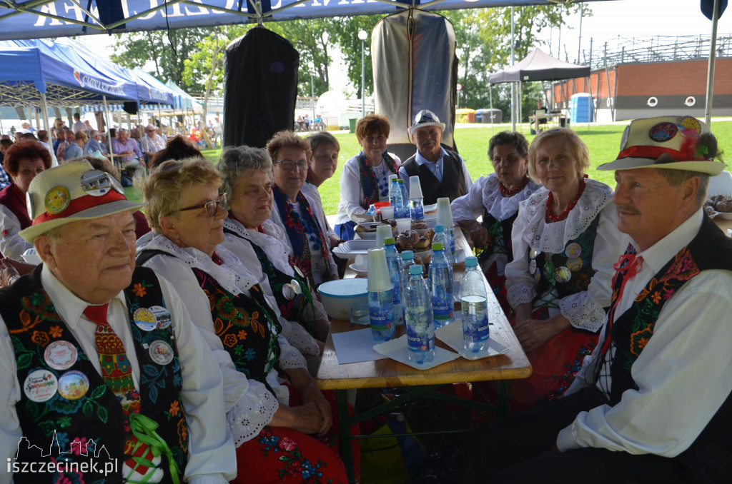 Ludowo pod zamkiem. V Szczecineckie Spotkanie z Folklorem