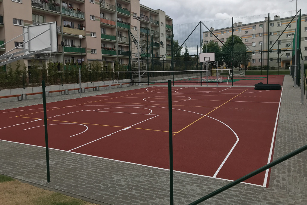Nowe boiska na Zachodzie prawie gotowe. Wkrótce będą otwarte