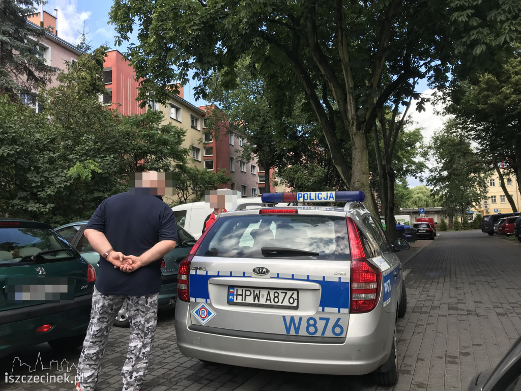 Służby ratownicze postawione na nogi. Co się działo na Wyszyńskiego?