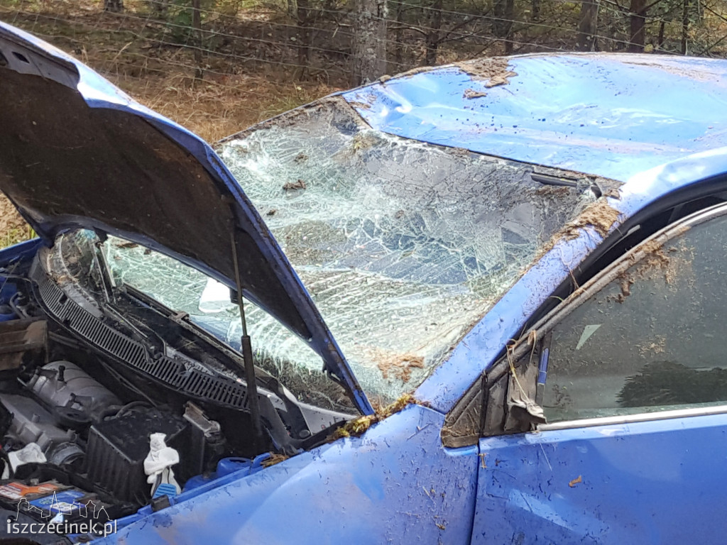 Dachowanie vw polo. W środku były dwie kobiety