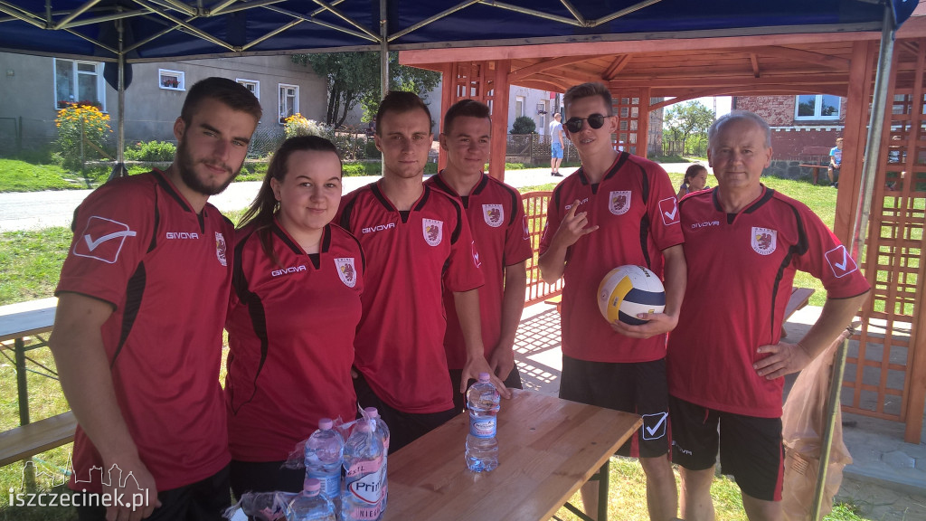 WILCZE LASKI. To była sportowa rywalizacja i wspólna zabawa