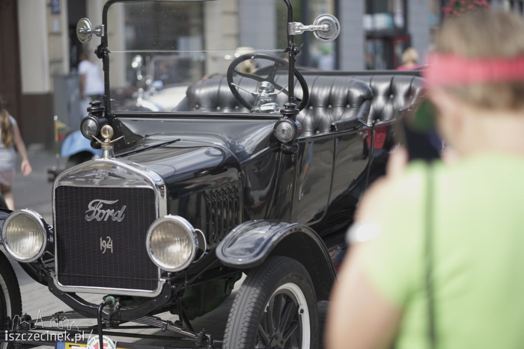 V Dixie Rajd Old Mobile