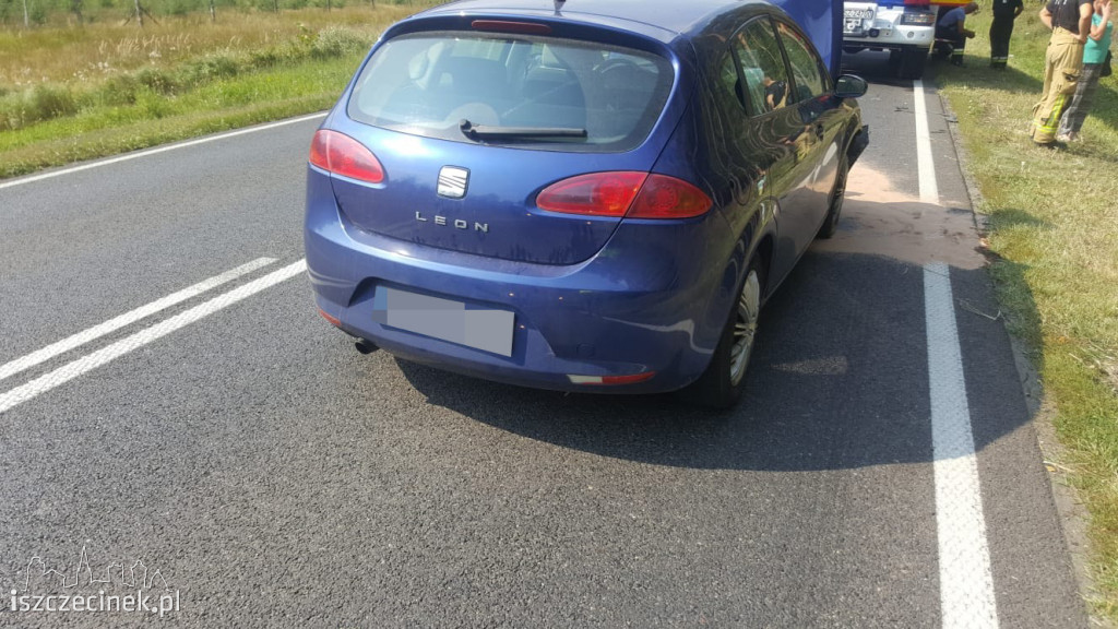 Niebezpiecznie na DK-11. Seat wjechał w tył citroena