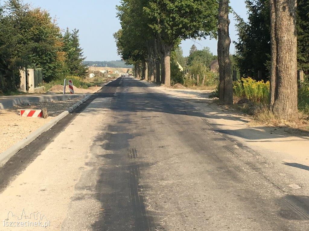 Trwają prace drogowe w Sępolnie Wielkim