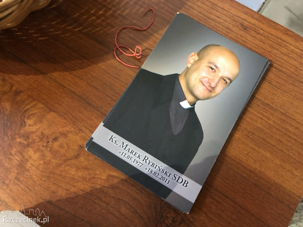 Parafianie pamiętają o swoim kapłanie.