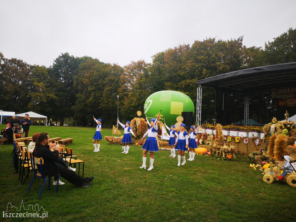 Powiatowe Święto Plonów w Barwicach