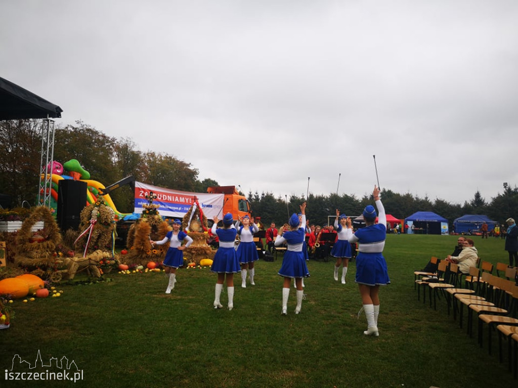 Powiatowe Święto Plonów w Barwicach