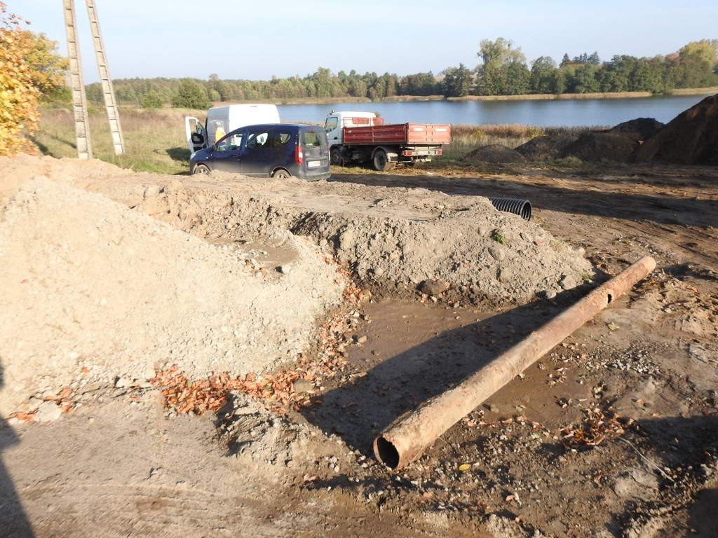 Budowa drogi w Dzikach. Z wizytą na placu budowy