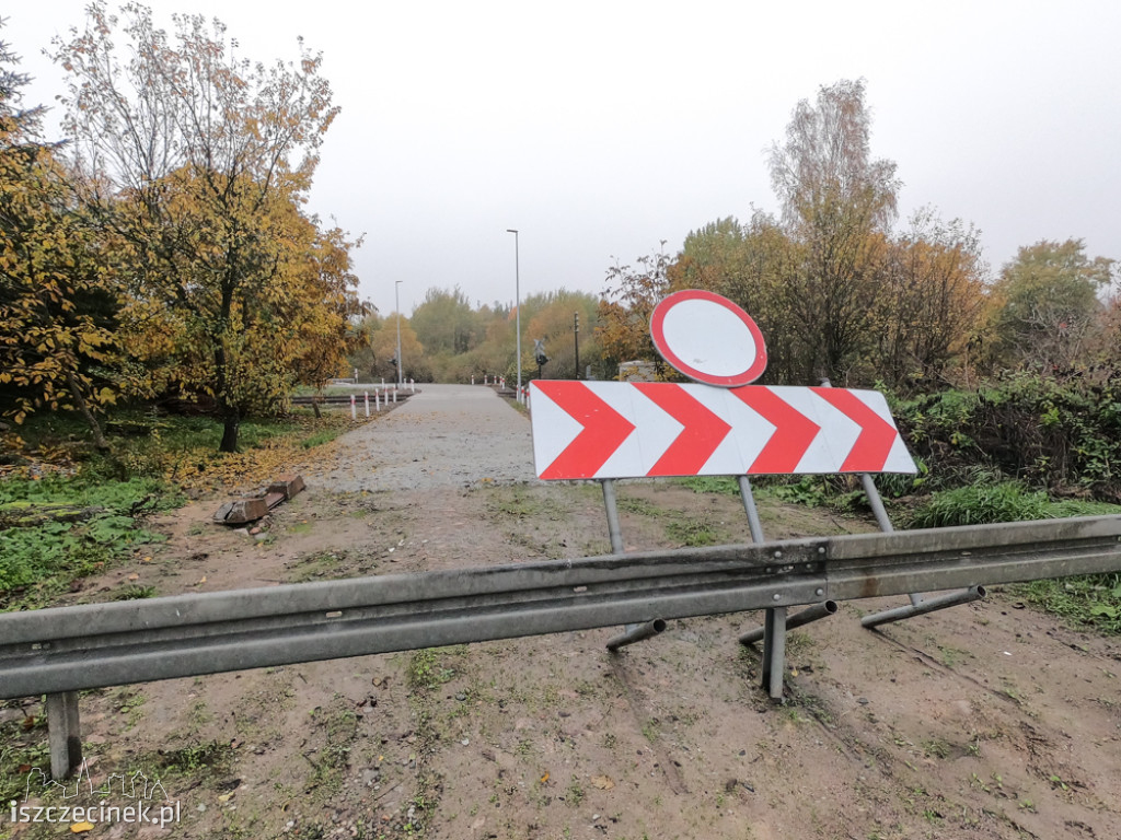 Absurd drogowo-kolejowy w Sitnie. Nowy przejazd jest, ale nie można z niego korzystać