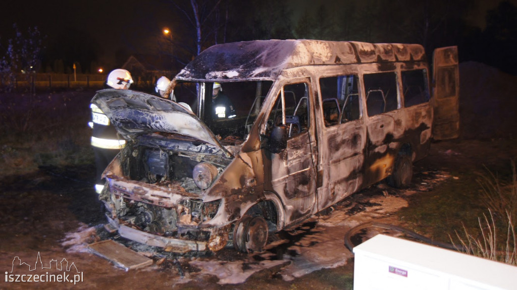 Pożar autobusu [ZDJĘCIA]