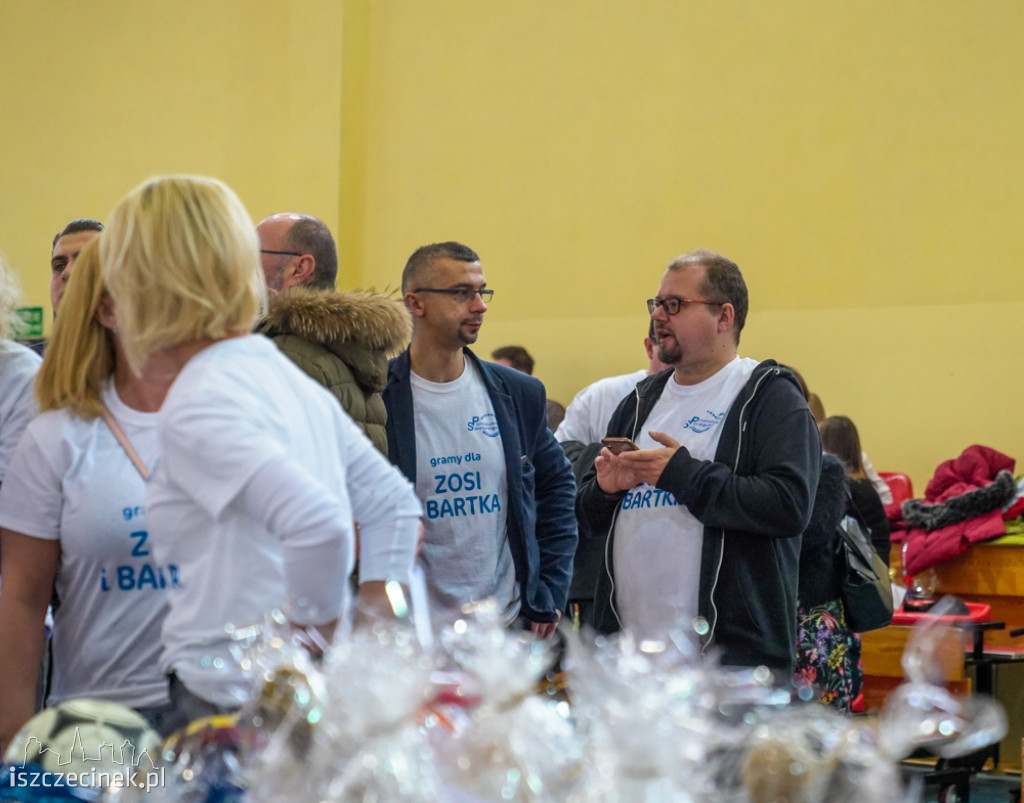 VIII Turniej Charytatywny w Piłce Siatkowej [ZDJĘCIA]