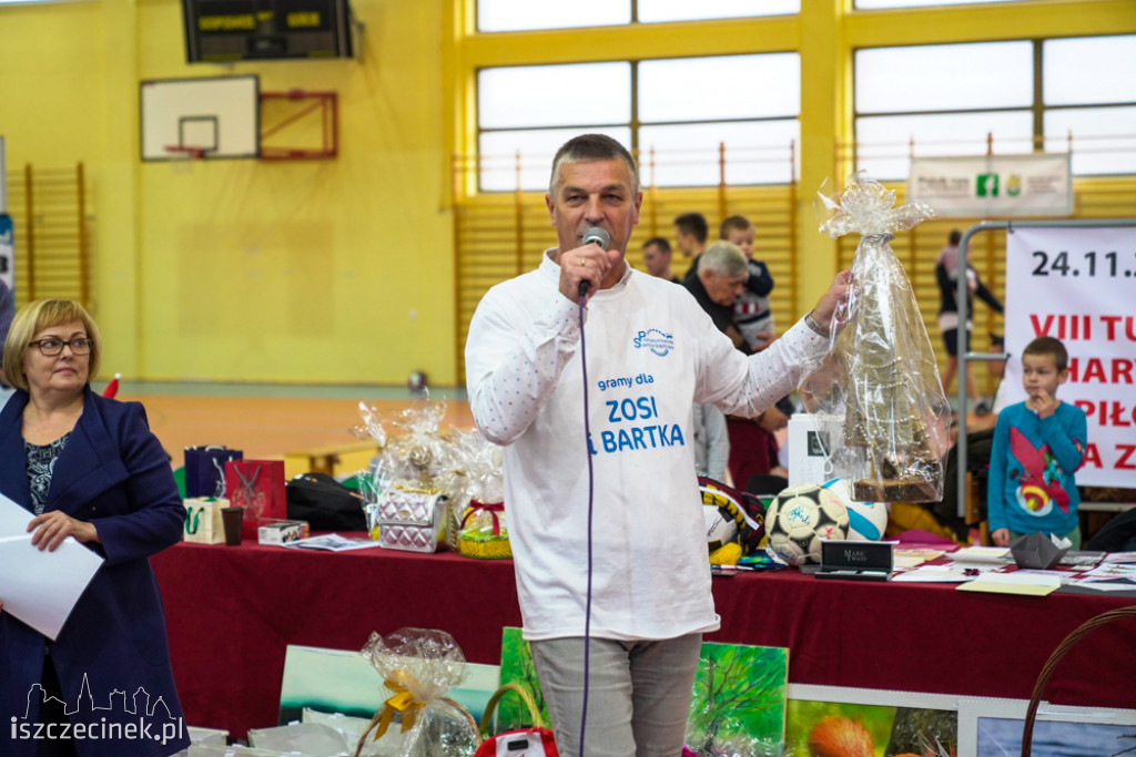 VIII Turniej Charytatywny w Piłce Siatkowej [ZDJĘCIA]