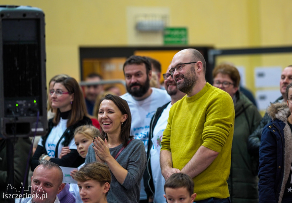 VIII Turniej Charytatywny w Piłce Siatkowej [ZDJĘCIA]