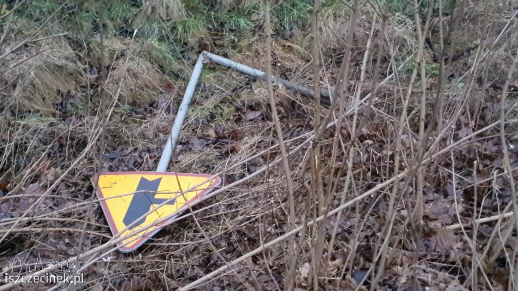 Kolejne dachowanie. Niebezpiecznie na drogach w regionie