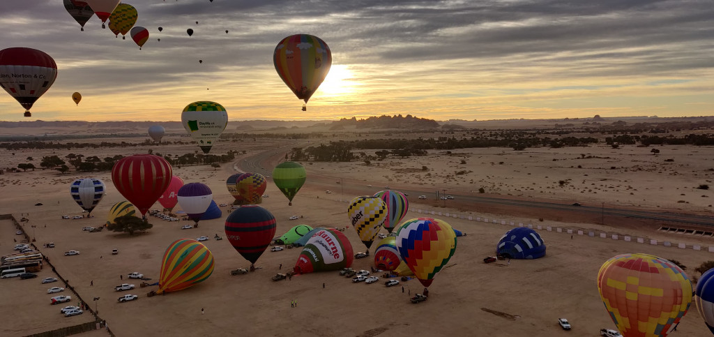 Balon z herbem Szczecinka w Arabii Saudyjskiej. Pobili rekord Guinnessa!