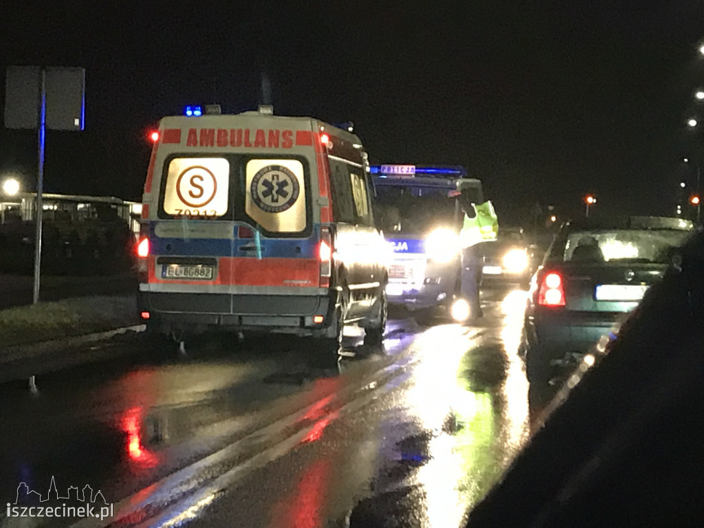 Potrącił na pasach kobietę i dziecko. Uciekł nie udzielając pomocy