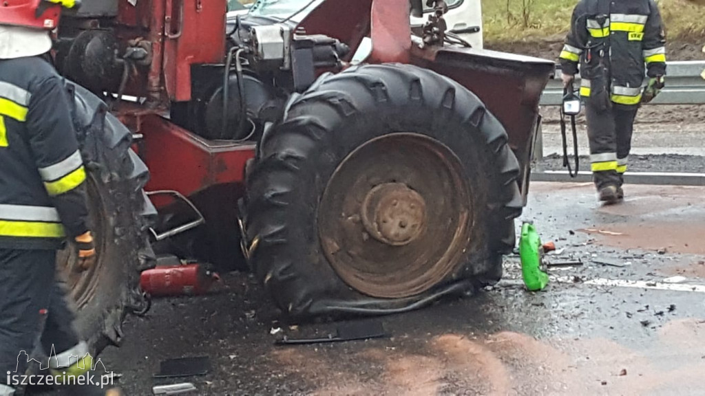 Zderzenie busa z LKT