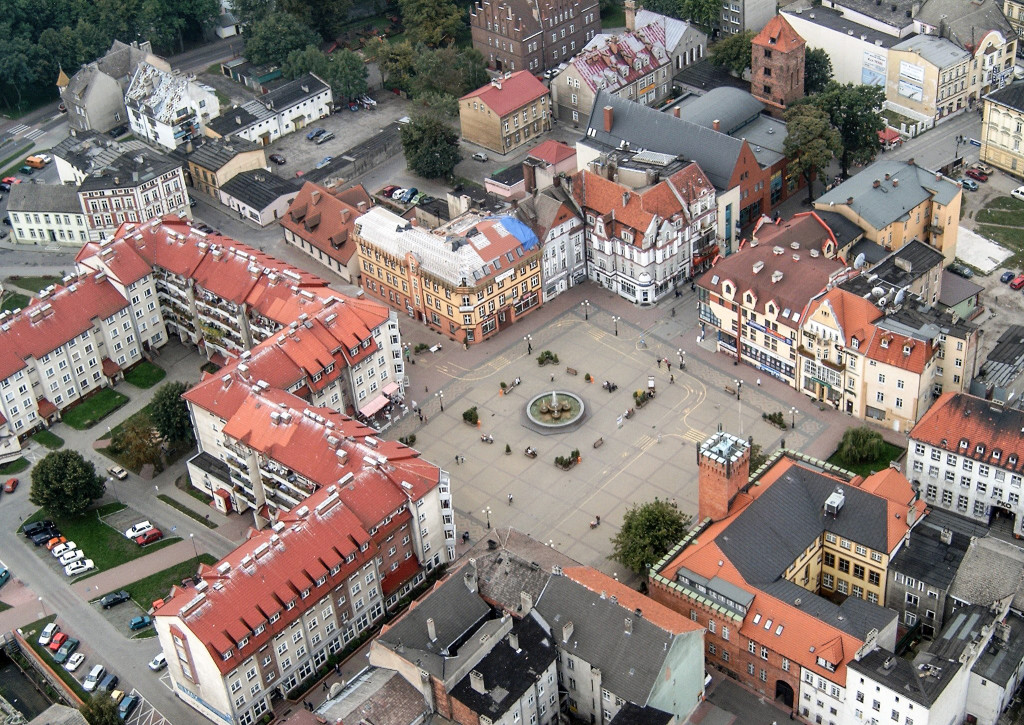 Szczecinek na starych zdjęciach lotniczych. Poznajecie te miejsca?