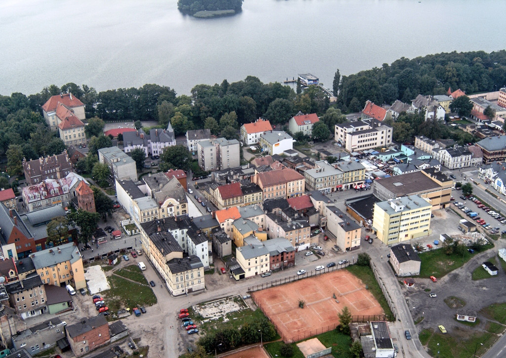 Szczecinek na starych zdjęciach lotniczych. Poznajecie te miejsca?