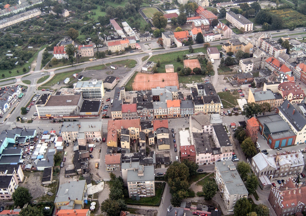 Szczecinek na starych zdjęciach lotniczych. Poznajecie te miejsca?