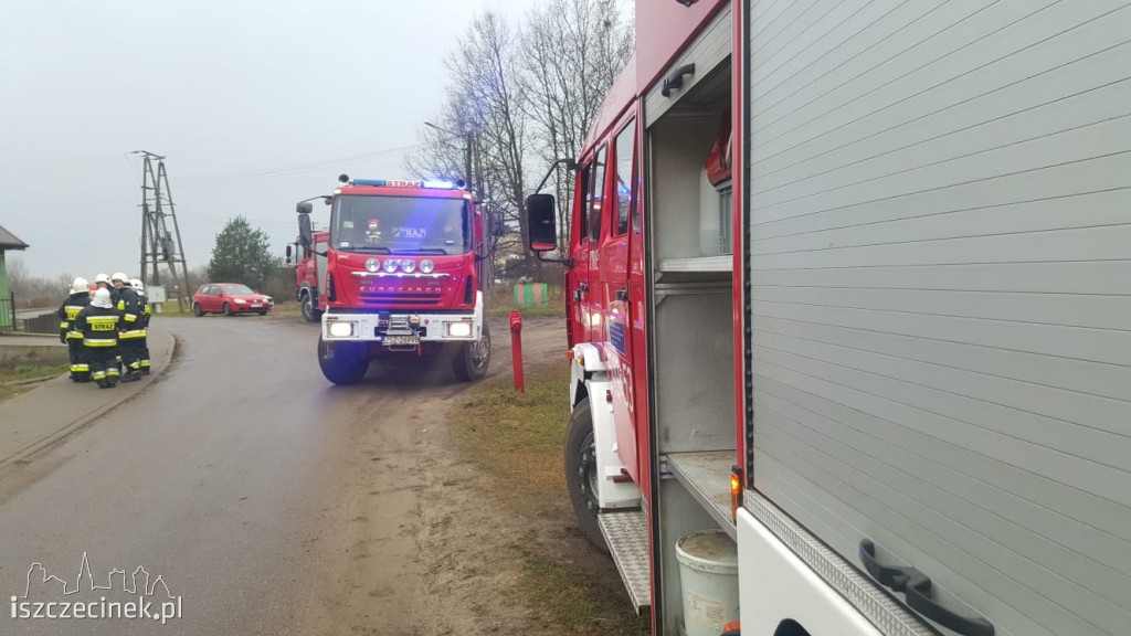 Pożar mieszkania w Godzimierzu [ZDJĘCIA]