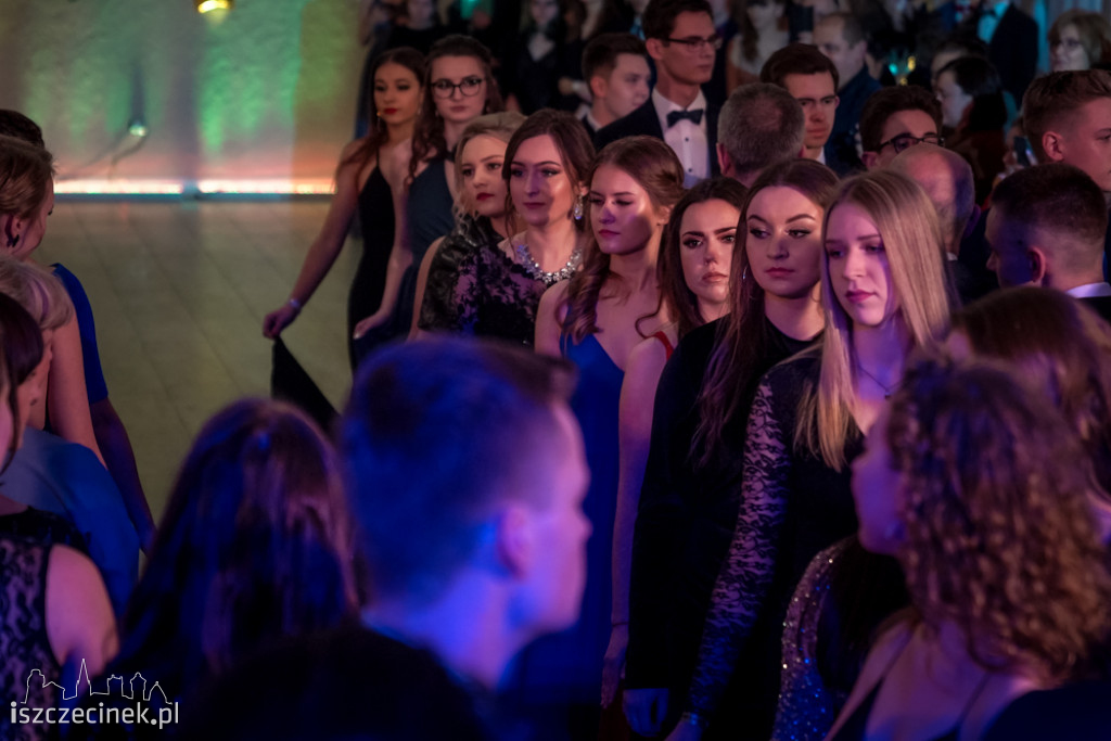 Studniówka 2020. Tak bawili się maturzyści z I LO