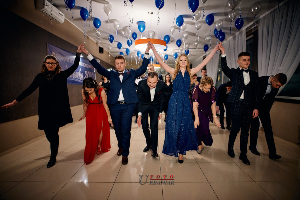 Studniówka 2020. Bal maturzystów z katolika [ZDJĘCIA]