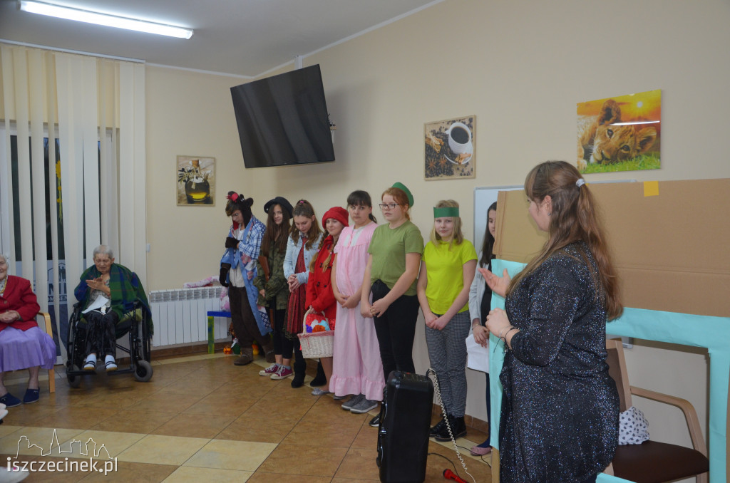 Dzień Babci i Dziadka w Domu Seniora Familia