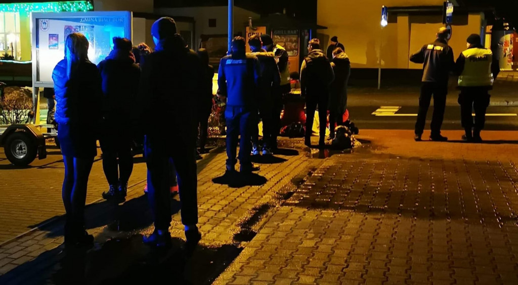 Mężczyzna potrącony na pasach w centrum Białego Boru
