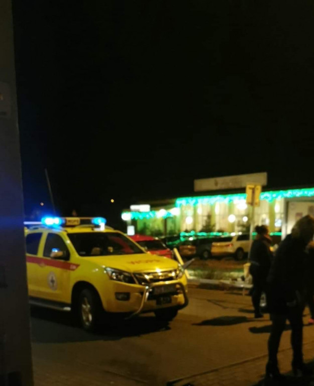 Mężczyzna potrącony na pasach w centrum Białego Boru